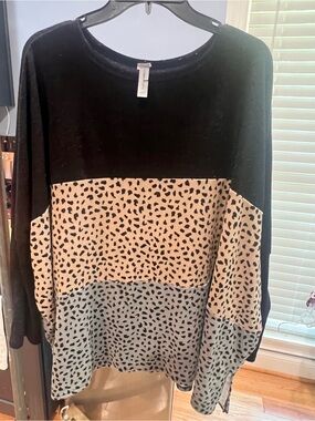 Women’s Black Colorblock Tunic with Animal Print Panels